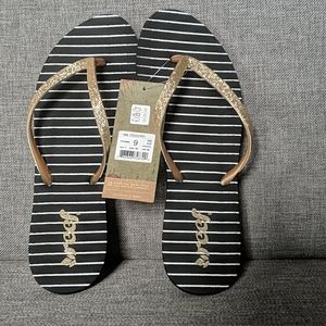 Reef Black Striped Glitter Flip Flop Sz 9 NWT